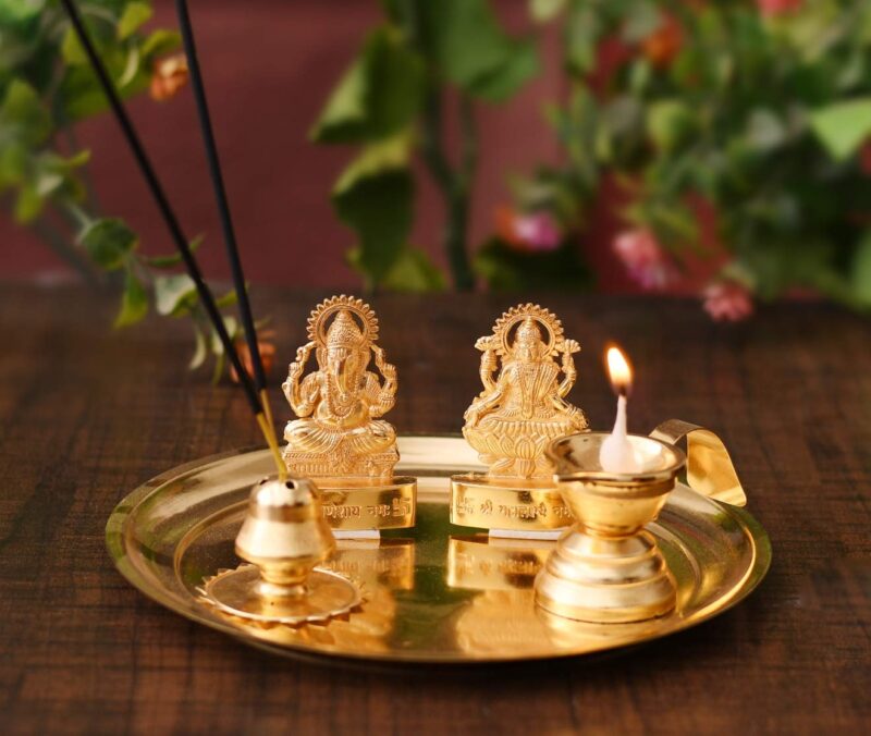 Collectible India Metal Laxmi Ganesh Idol Showpiece, Traditional Diya Oil Puja Lamp, Agarbatti Incense Stick Holders Pooja Thali Set (Golden)