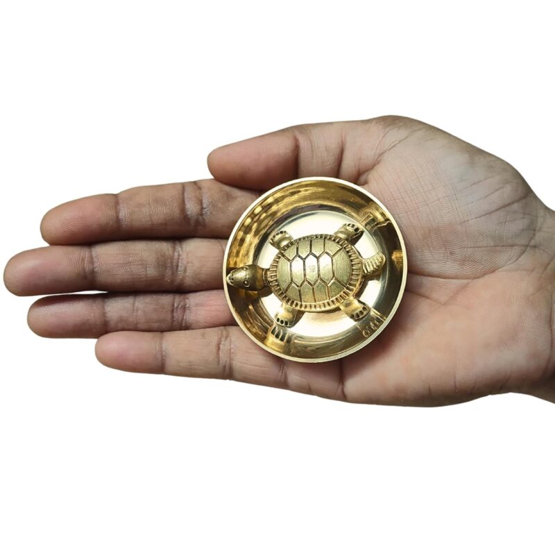 Anciently Feng Shui Tortoise for Good Luck | Brass Tortoise with Plate, Small Size, Brass, Gold Colour, 1 Set