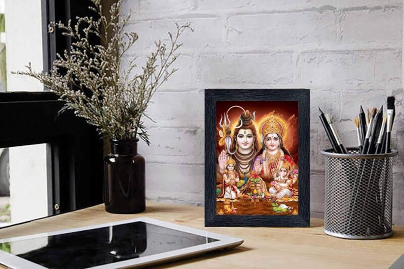 Bhole Nath Parivar (Maa Parvati, Ganesh, Kartikey And Shiv Shankar) Religious Wood Photo Frames(Photoframe,Multicolour,8X6Inch)-20826, Wall Mount, Rectangular