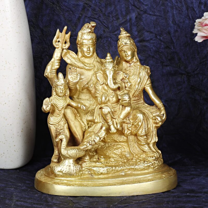 Artvarko™ Brass Lord Shiva Parvati Kartikeya and Ganesha Murti Shiv Family Parivar Idol Statue for Home Décor Mandir Temple Gift Showpiece 6 Inches Height