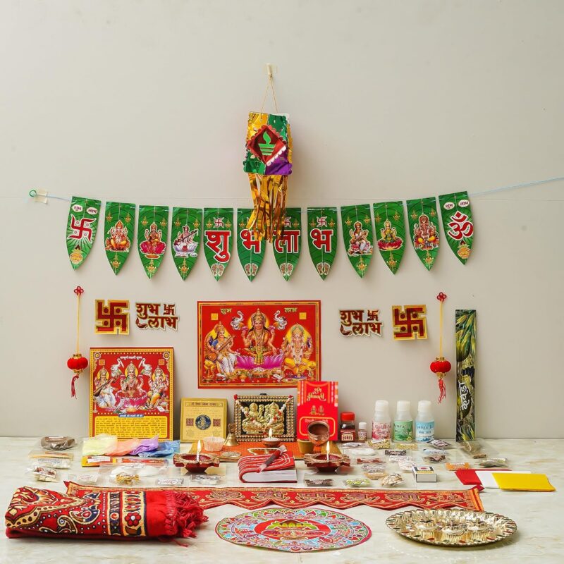 iinfinize 71 Items Diwali Puja Mahalakshmi Pujan Samagri with Poster Home and Office Deepawali Pooja Whole Kit Thali Decorativ Light Laxmi Ganesh ji Idol Laxmi Kuber Yantra Puja Vidhi