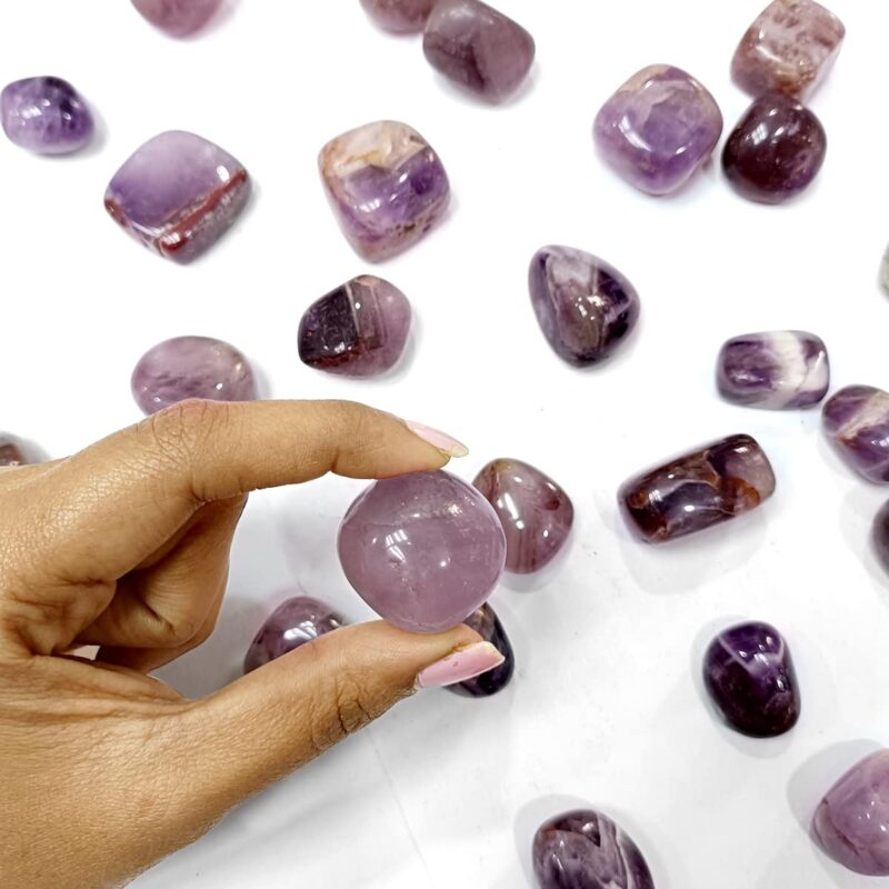 Shubhanjali Crystal Amethyst Tumble Stone Pebble Amethyst Crystals Raw Tumbled Gemstone for Reiki Healing Vastu Correction Gravels for Aquarium Home Décor Garden Table 100 Gm