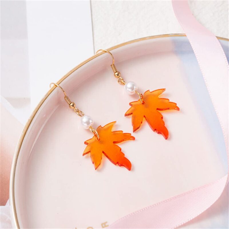 Simple temperament maple leaf earrings pearl long acrylic hanging pendant earrings