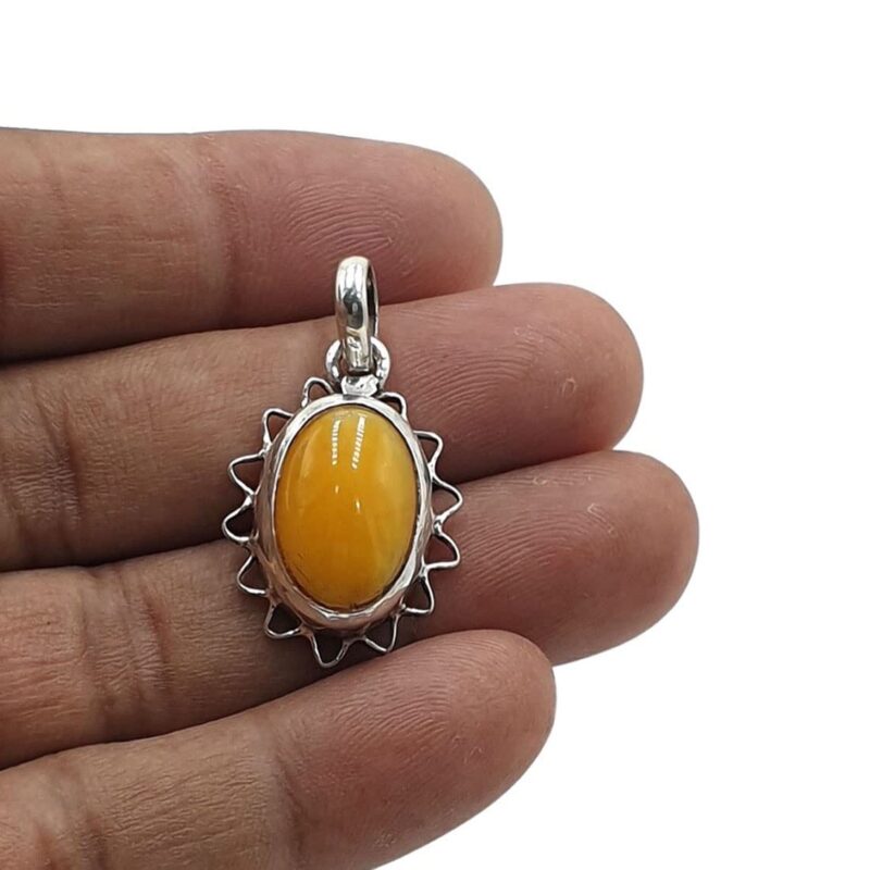 Sahiba Gems 925 Sterling Silver (Chandi) 8 Carat Natural Amber Gemstone Pendant (Chandi Locket)