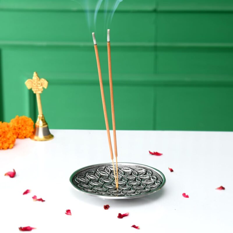 CraftVatika Aluminium Incense Sticks Holder Round Agarbatti Stand with Ash Catcher for Puja Agarbatti Stand for Home Decoration Office Temple Decoration Pooja Articles (Set of 1)