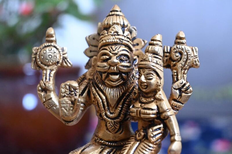 Antiq Decor Lakshmi Narasimha Swamy Idol Brass (4 Inch) Small Size laxmi narasimha Brass Statue for Home Decor puja