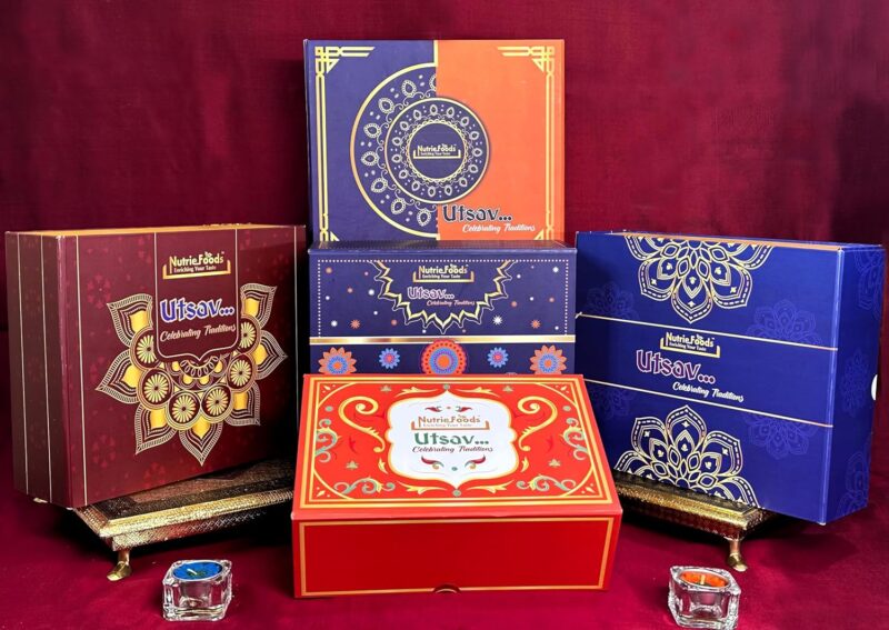 "NUTRIEFOODS" Enriching Your Taste Utsav-Celebrating Traditions Gift Hamper with Dryfruit Trail Mixes- Super Trail Mix, Active Trail Mix and Dryfruit Laddus Butterscotch Laddu and No Added Sugar Laddu, 2 Diya and Reusable Box, Festive Hamper