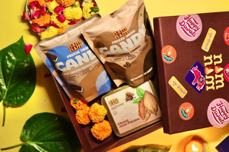 Nam Nam Festive Brew Bites Gift Box | Coffee Lover’s Diwali Hamper with Ice Cream Sandwich Bites, Coffee Crunch & Choco Java Pecans | Motichoor Laddoo Diyas |Festive Treat | Luxurious for Diwali Celebrations