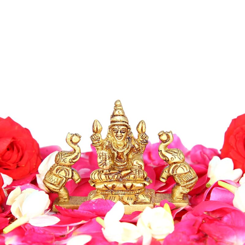 Aalayam Selveer Gajalakshmi Idol with Elephant Brass Small | Small Lakshmi Idol with Elephants |Small Gaja Lakshmi Idol with Elephant 7.5 CM Height, Gold Colour 1 No