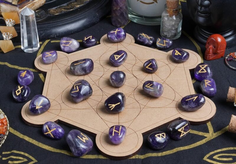 Crocon Amethyst Natural Gemstone Crystal 25 pcs Engraved Rune Stones for Chakra Balancing Reiki Healing Feng Shui Home Office Decor Size: 15-20 mm